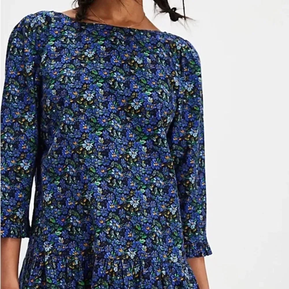 Free People or its raglan
